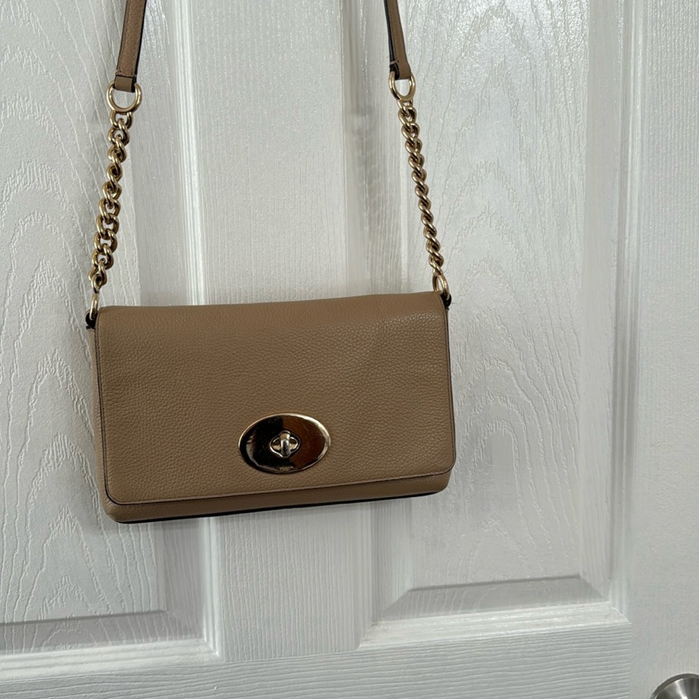 Coach  tan  Bag